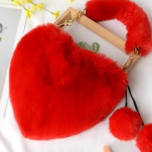 NWOT Multiple Quantity Red Heart Purse with crossbody gold chain